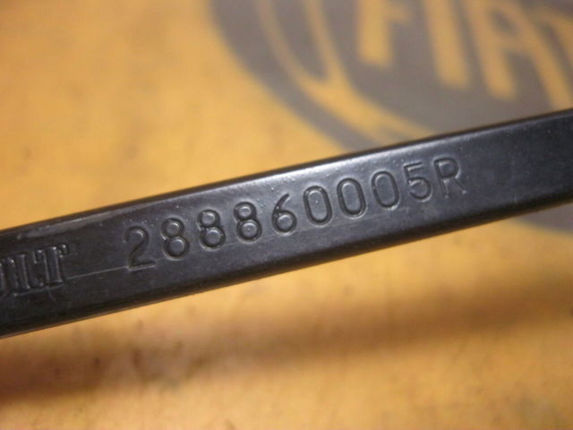 288860005R RENAULT Поводок стеклоочистителя купить в Кривой Рог