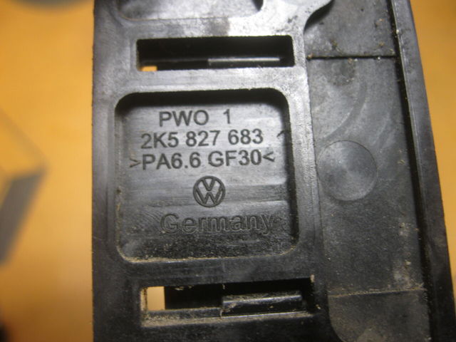 VAG 2K5827683 в наличии Кривой Рог