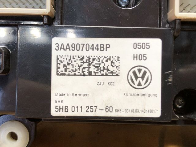 VAG 3AA907044BP Блок управления режимами отопления/кондиционирования в наличии Ирпень