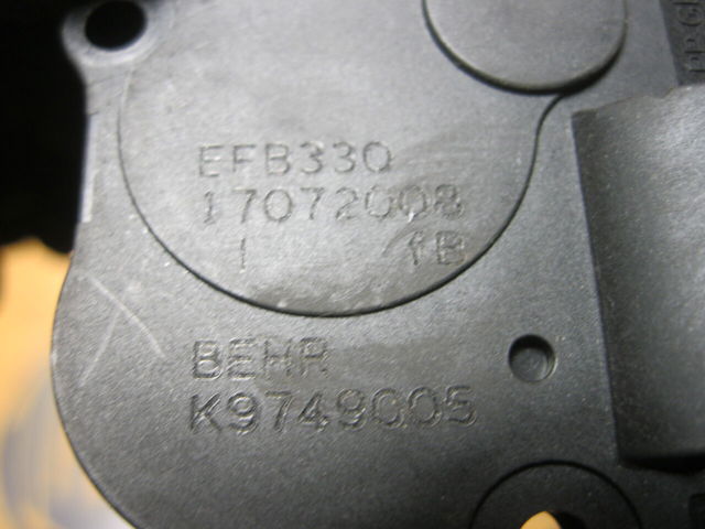 412650750 MERCEDES Привод заслонки печки купить в Ирпень