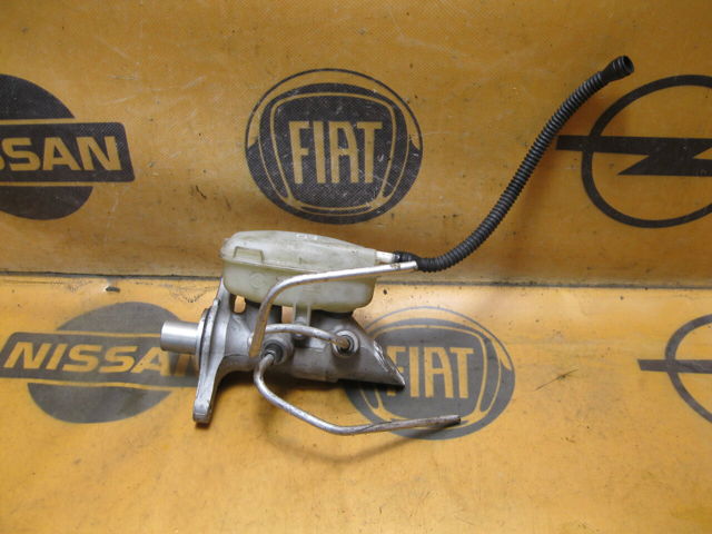 RENAULT 460910006R Бачок главного тормозного цилиндра (тормозной жидкости) в наличии Винница