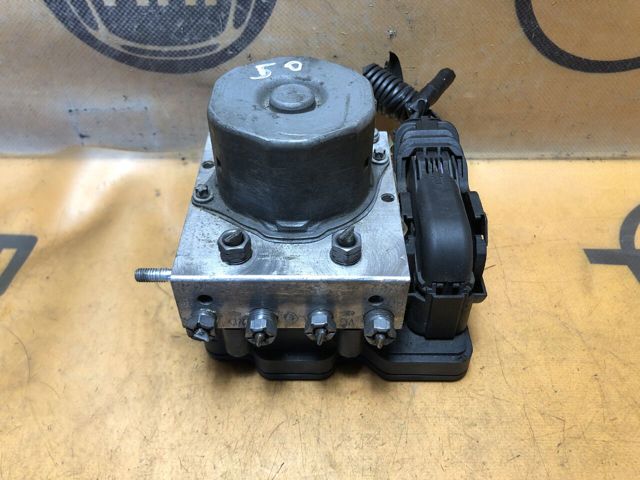 Блок управления АБС  476601348R RENAULT