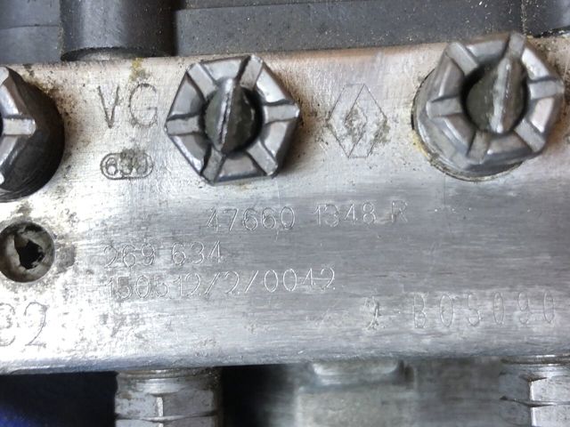 476601348R RENAULT Блок АБС купить в Павлоград
