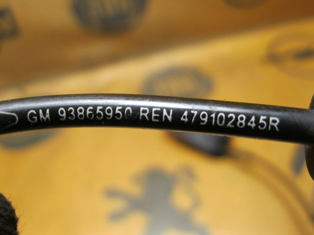 479102845R Датчик АБС (ABS) передний купить Черкассы