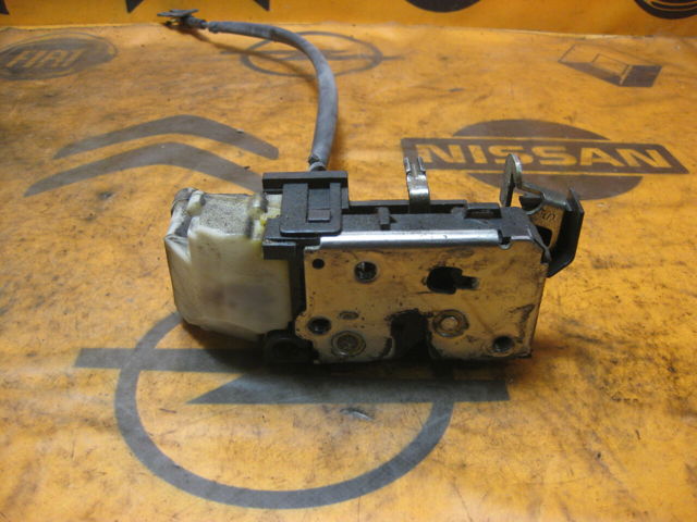 Запор кабины 51843471 FIAT