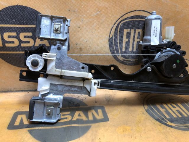 55394228AB Механизм стеклоподъемника двери задней правой купить Ирпень
