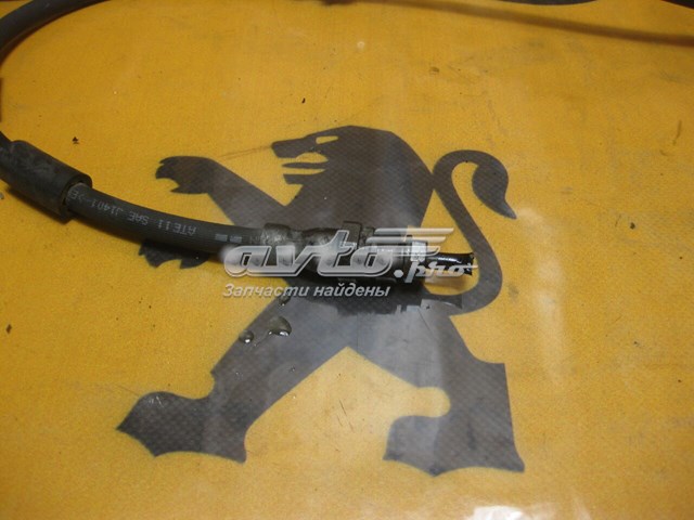 VAG 5Q0611701C Шланг тормозной передний в наличии Чернигов