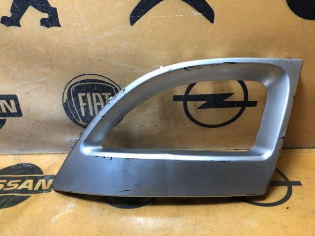 Накладка бампера переднего 623835888R RENAULT