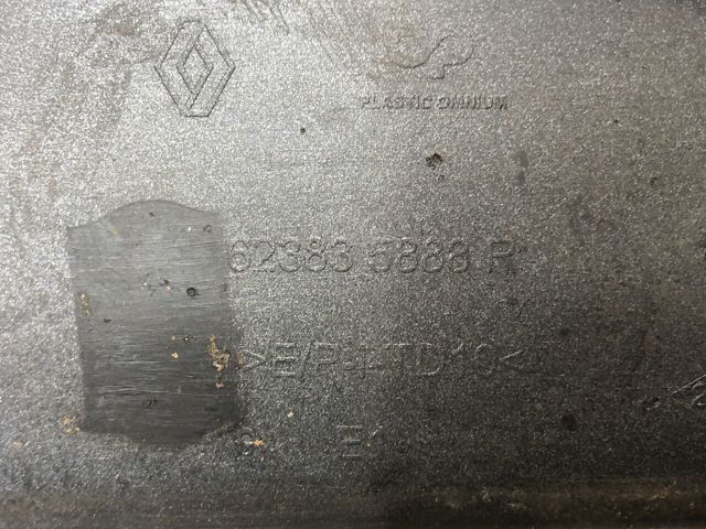 RENAULT 623835888R Накладка бампера переднего в наличии Ровно