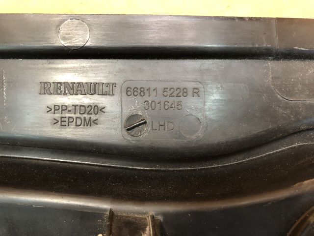 668115228R Решетка дворников купить Житомир