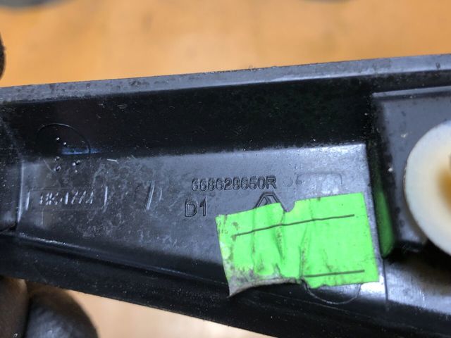 668628650R RENAULT Водосток лобового стекла, жабо купить в Каменское