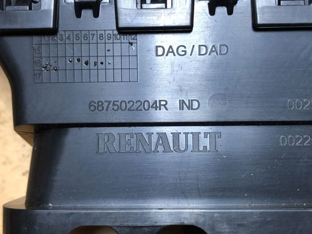 RENAULT 687502204R в наличии Запорожье