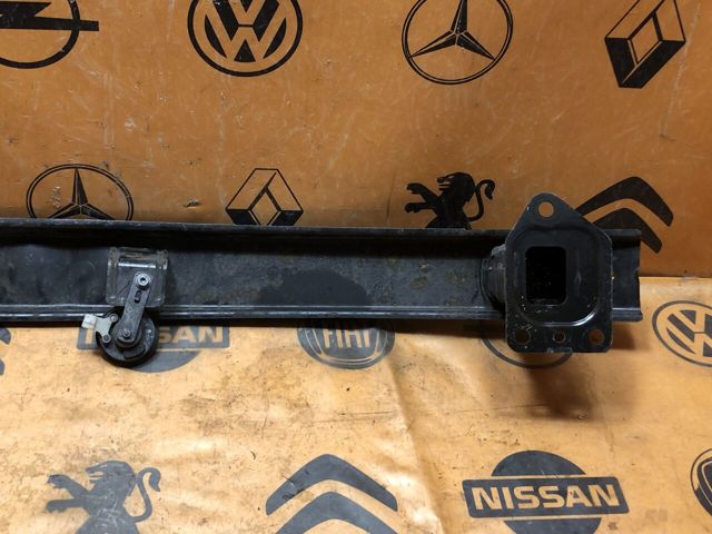 RENAULT 752109624R Усилитель переднего бампера в наличии Одесса