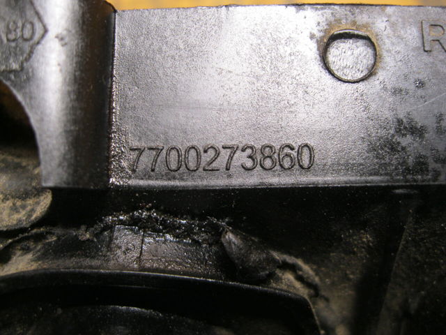 RENAULT 7700273860 Коллектор впускной в наличии Кривой Рог