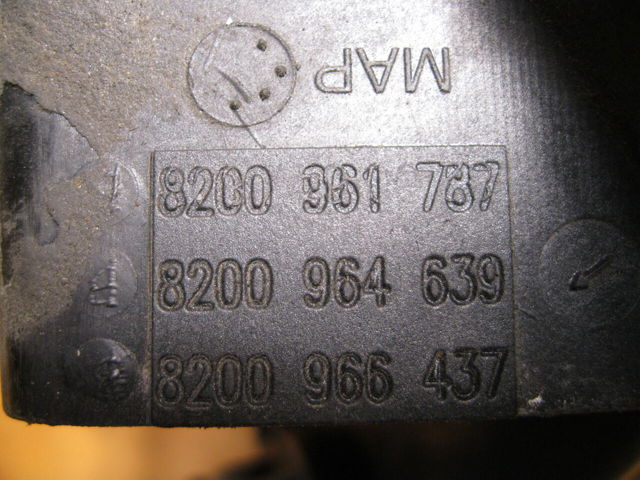 7700273860 RENAULT Коллектор впускной купить в Украина