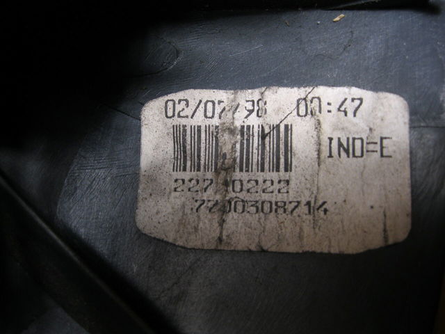 7700308714 RENAULT Фонарь задний правый купить в Украина