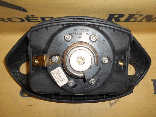Airbag в мультируль 7700353847 RENAULT