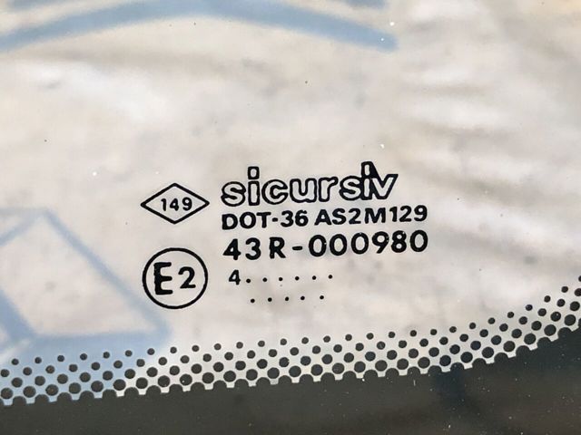 7700354817 RENAULT Стекло кузова (багажного отсека) левое купить в Сумы