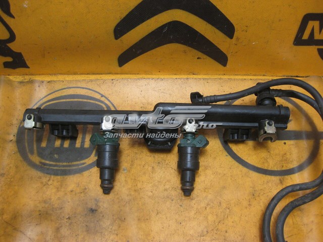 7700868573 RENAULT Распределитель топлива (рампа) купить в Тернополь