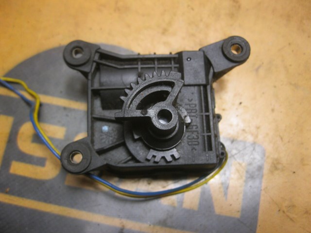 7701049079 RENAULT купить в Львов