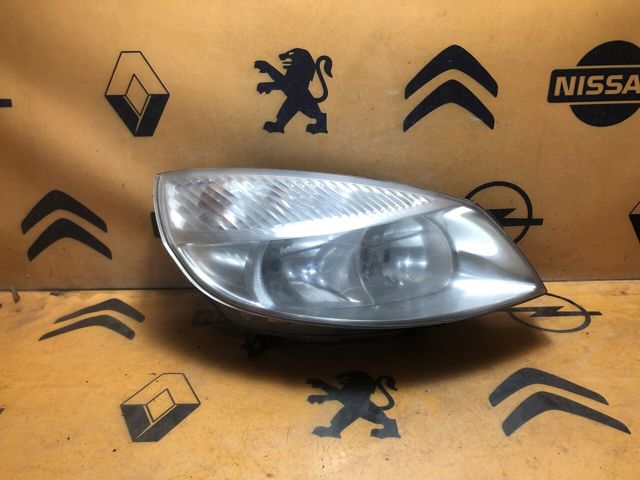 Правая блок фара 7701064139 RENAULT