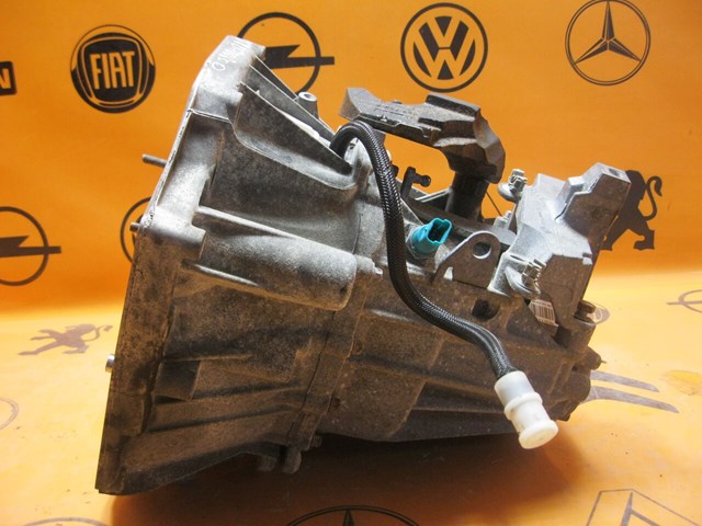 7701700600 RENAULT КПП купить в Ровно