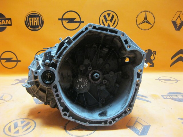 Механическая коробка переключения передач 7701700600 RENAULT