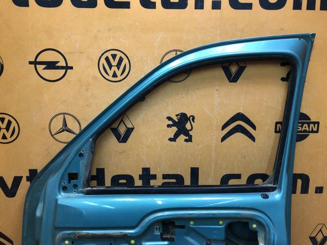 RENAULT 7751468942 Дверь передняя правая в наличии Каменское