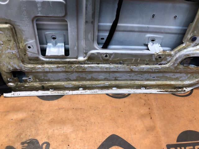 RENAULT 7751468944 Дверь фургона задняя распашная правая в наличии Каменское