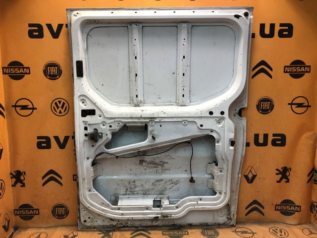 Дверь боковая (сдвижная) 7751472220 RENAULT