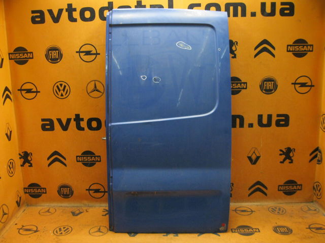 Дверь фургона задняя, распашная, правая 7751472225 RENAULT