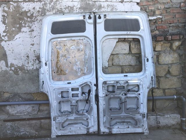 7751477917 Дверь задняя (багажная 3/5-я (ляда) купить Львов