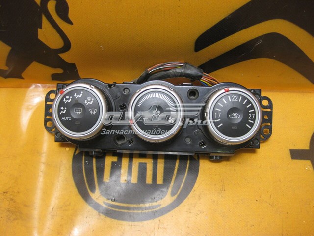 Блок управления печкой 7820A082XA PEUGEOT