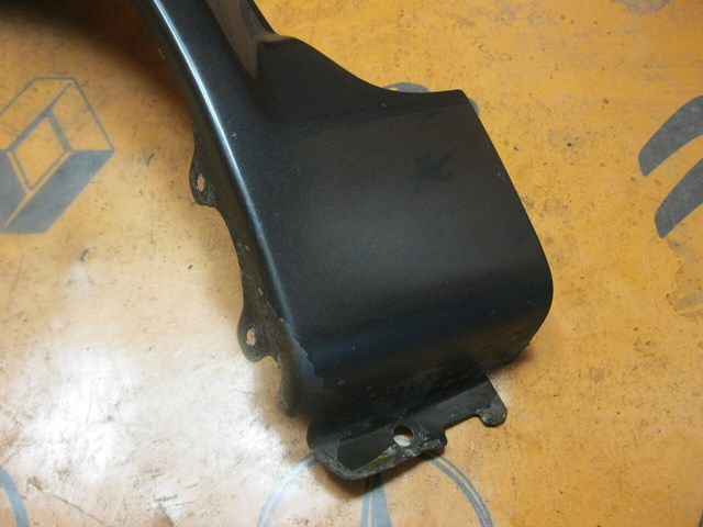 7840Q4 Крыло переднее левое купить Львов