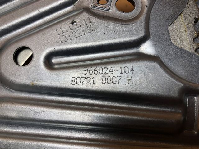 RENAULT 807210007R Механизм стеклоподъемника двери передней левой в наличии Львов