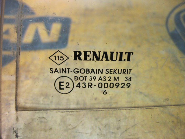 RENAULT 8200000399 Стекло-форточка двери задней левой в наличии Сумы