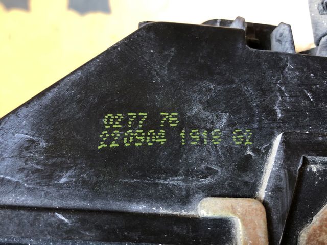 RENAULT 8200027776 Замок водительской двери в наличии Хмельницкий