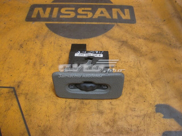 RENAULT 8200060042 Кнопка (регулятор) корректора фар в наличии Винница