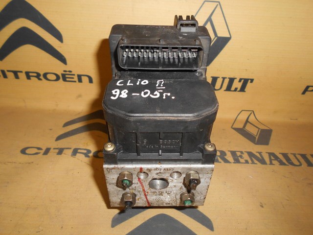 Блок управления ABS 8200085584 RENAULT