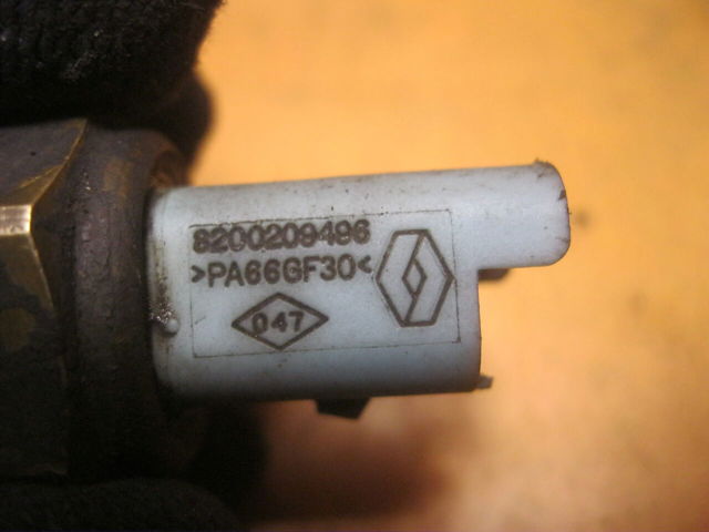 RENAULT 8200209496 Датчик включения фонарей заднего хода в наличии Кривой Рог