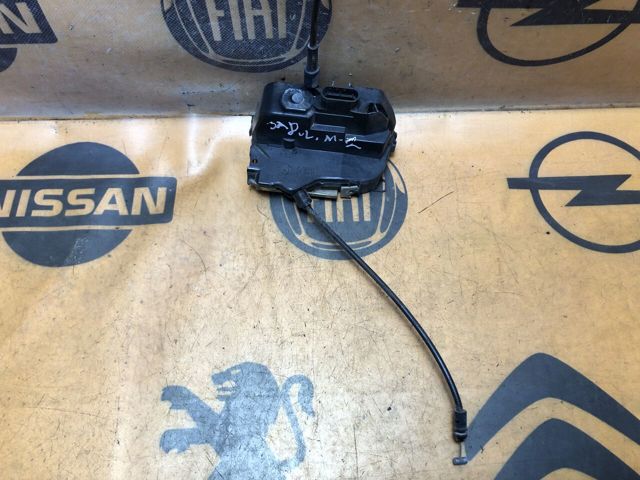 Замок задней левой двери 8200212468 RENAULT