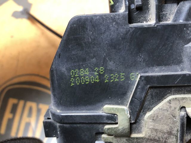 8200212468 RENAULT Замок двери задней левой купить в Днепр