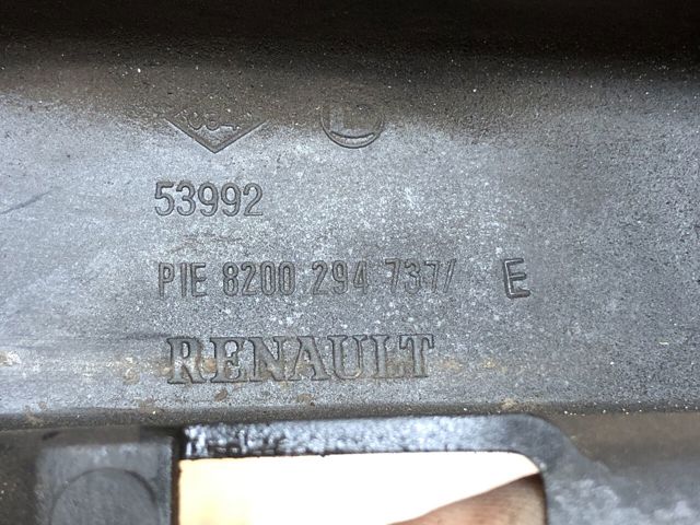 RENAULT 8200294737 в наличии Черновцы