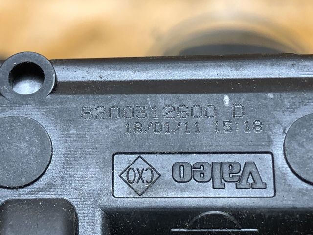 8200312600 RENAULT Мотор-привод открытия лючка бака купить в Ирпень