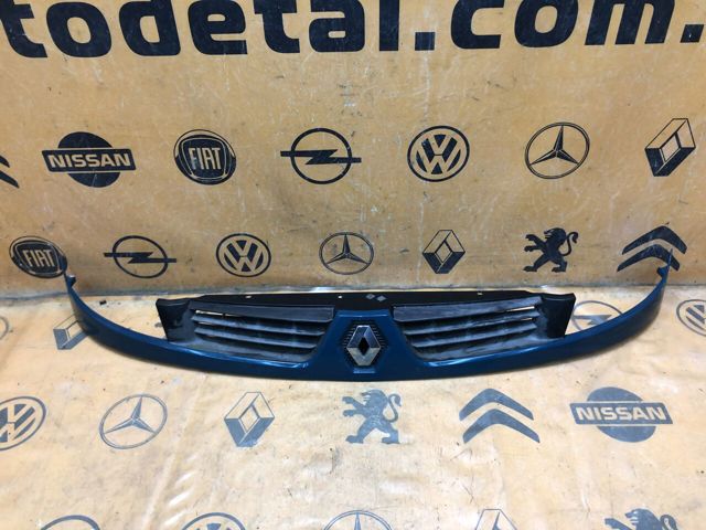 Решетка 8200331208 RENAULT