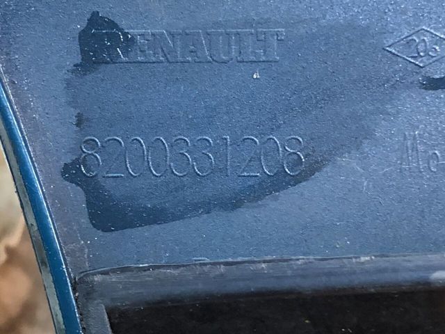 8200331208 RENAULT Решетка радиатора купить в Ужгород