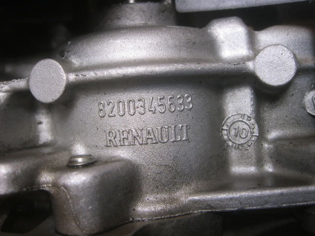 8200345633 RENAULT Масляный насос купить в Николаев