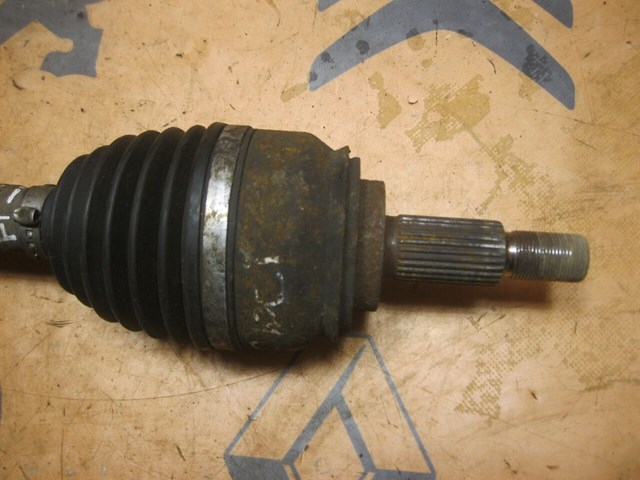 8200363698 RENAULT Полуось (привод) передняя левая купить в Днепр