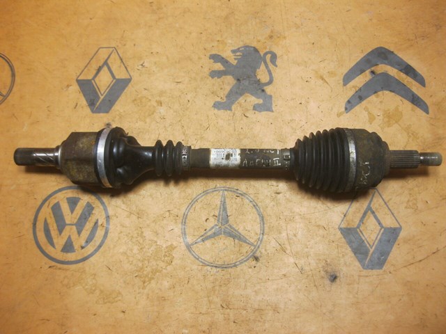 Левая полуось 8200363698 RENAULT