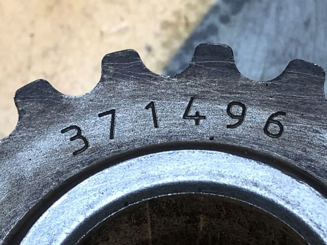 8200371496 RENAULT Звездочка привода коленвала купить в Львов